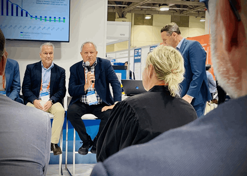 2024 08 15 Carl Emil Larsen Taler Ved IWA Kongrei Toronto Karsten Bjørno