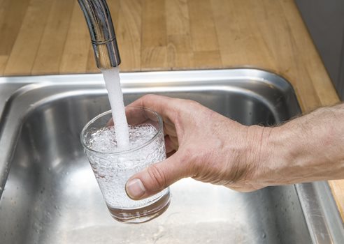 Vandhane og drikkevand COLOURBOX17046411.jpg