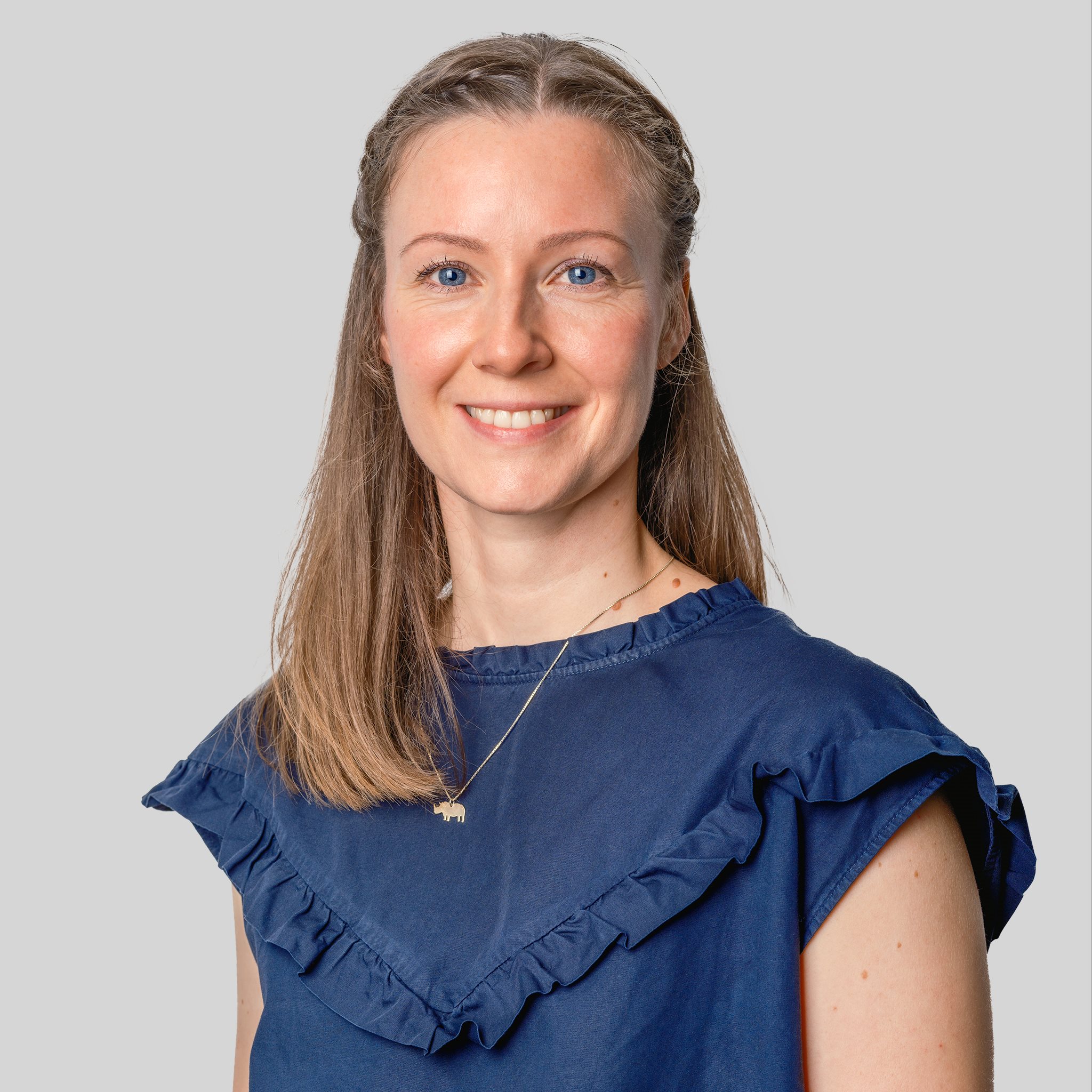 ML Grå Baggrund Web